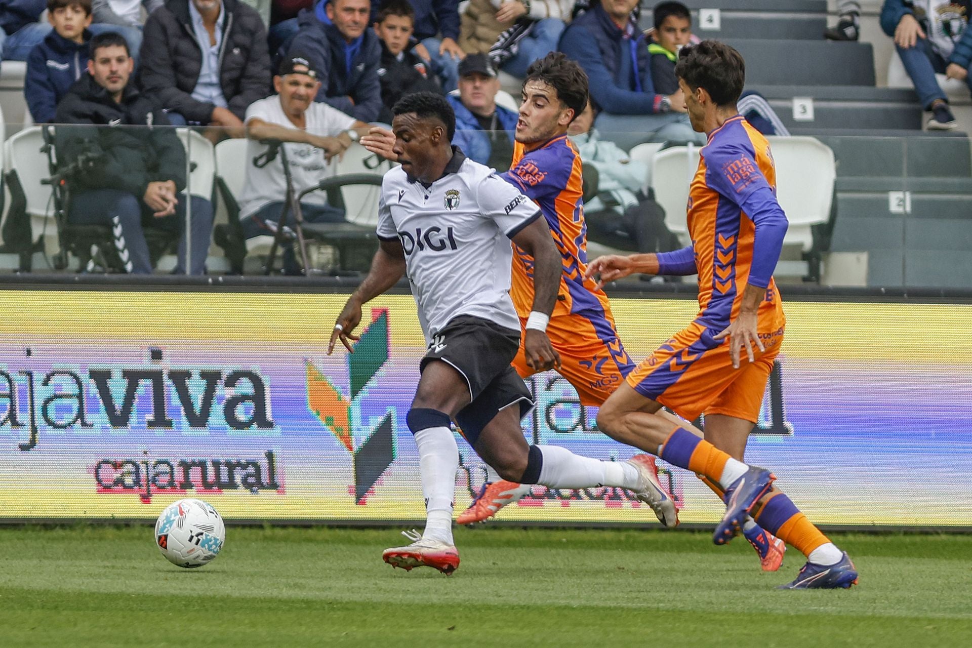 El triunfo del Burgos CF, en imágenes