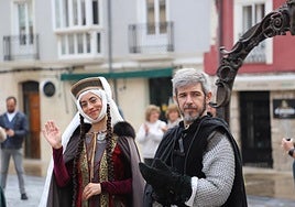 El Cid, Rodrigo Díaz de Vivar, junto a su esposa, Jimena Díaz, en uno de los eventos del domingo.