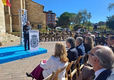 Reconocimiento, relevo y despedidas marcan la festividad de la Policía Nacional en Burgos
