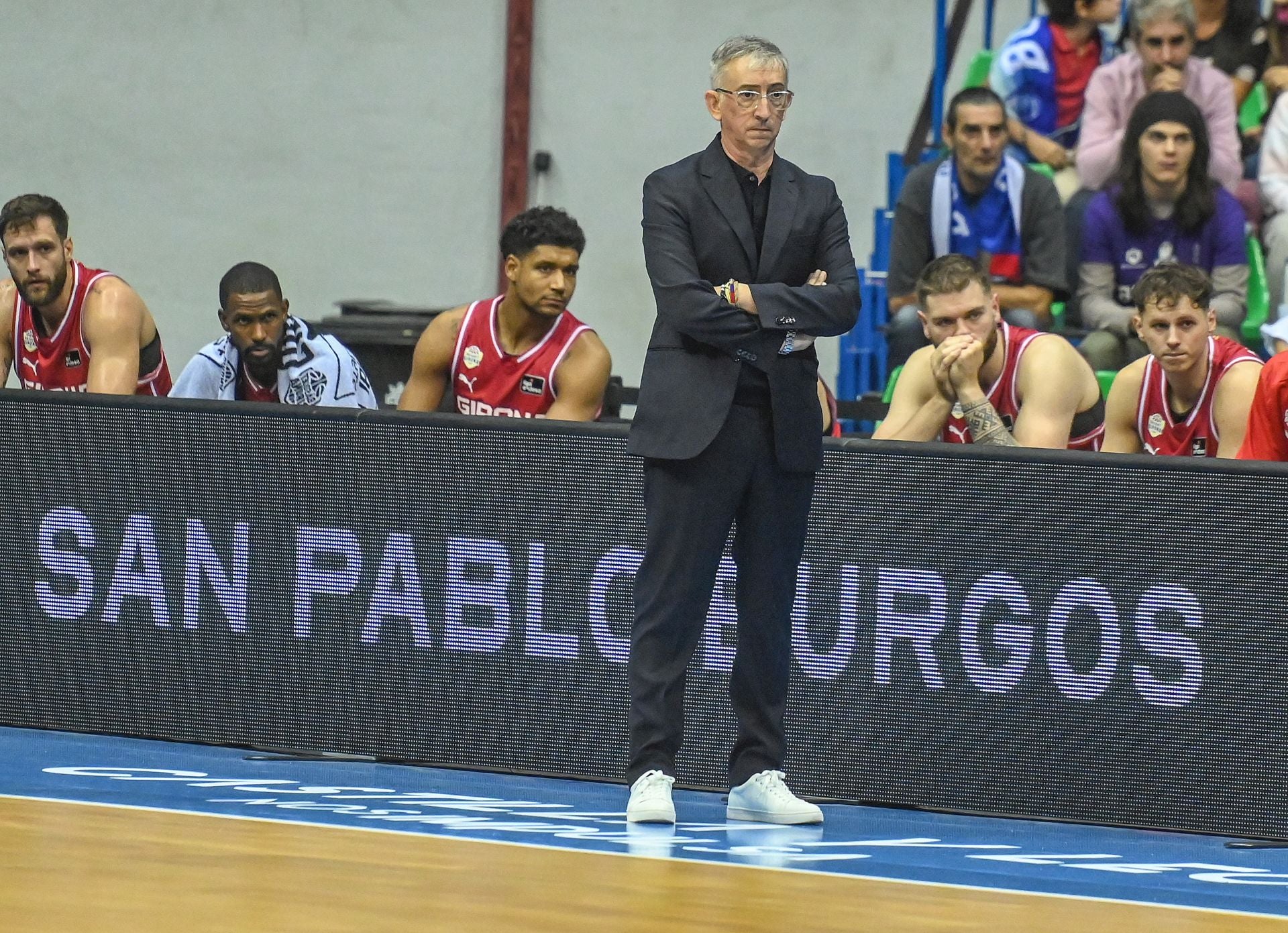 Todas las imágenes del primer partido de temporada entre el San Pablo Burgos frente al Bàsquet Girona