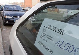 La venta de coches de segunda mano desciende por segundo mes consecutivo.