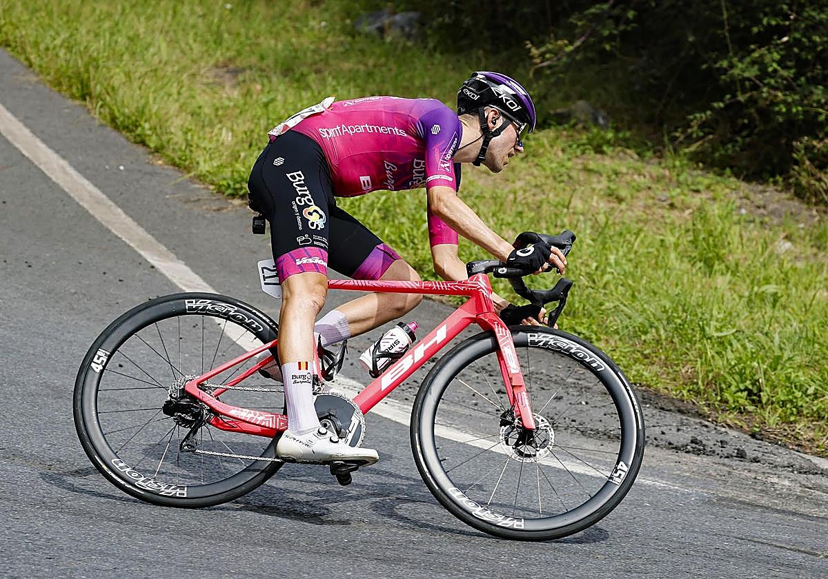 Sinuhé Fernández, durante su debut en La Vuelta.