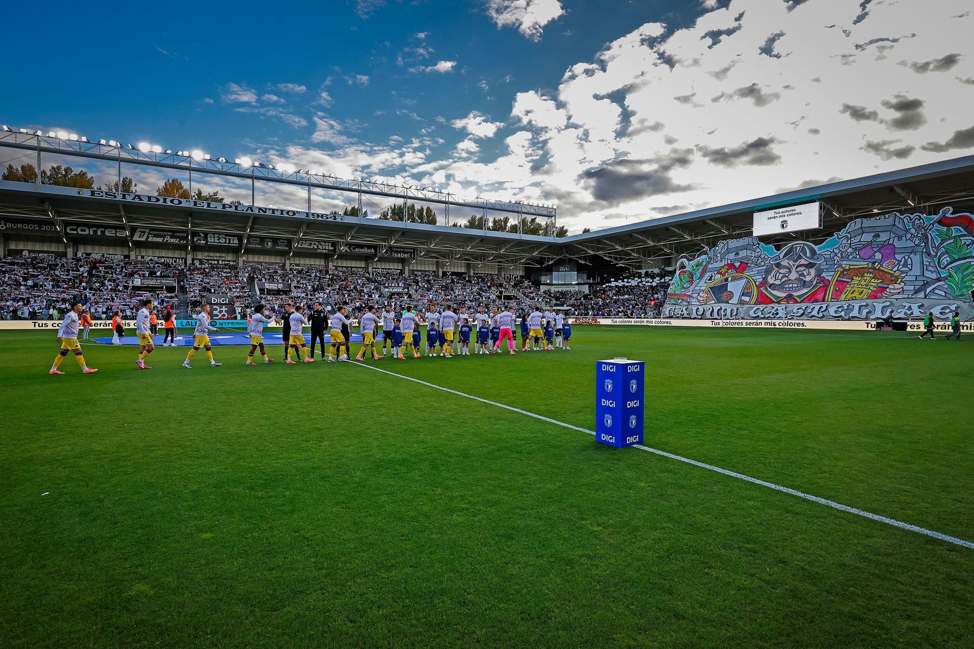 El derbi entre el Burgos CF y el Real Valladolid, en imágenes