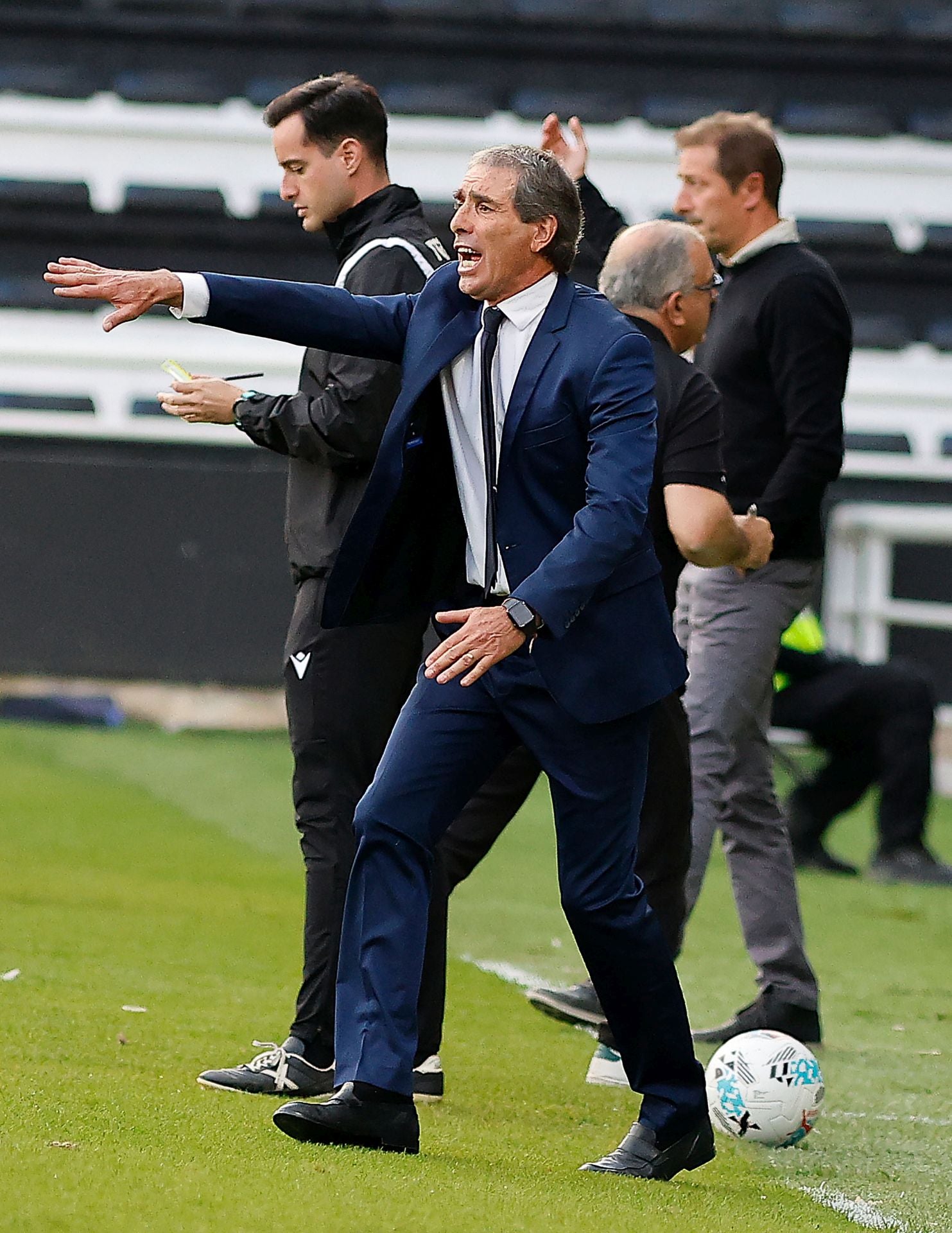El derbi entre el Burgos CF y el Real Valladolid, en imágenes