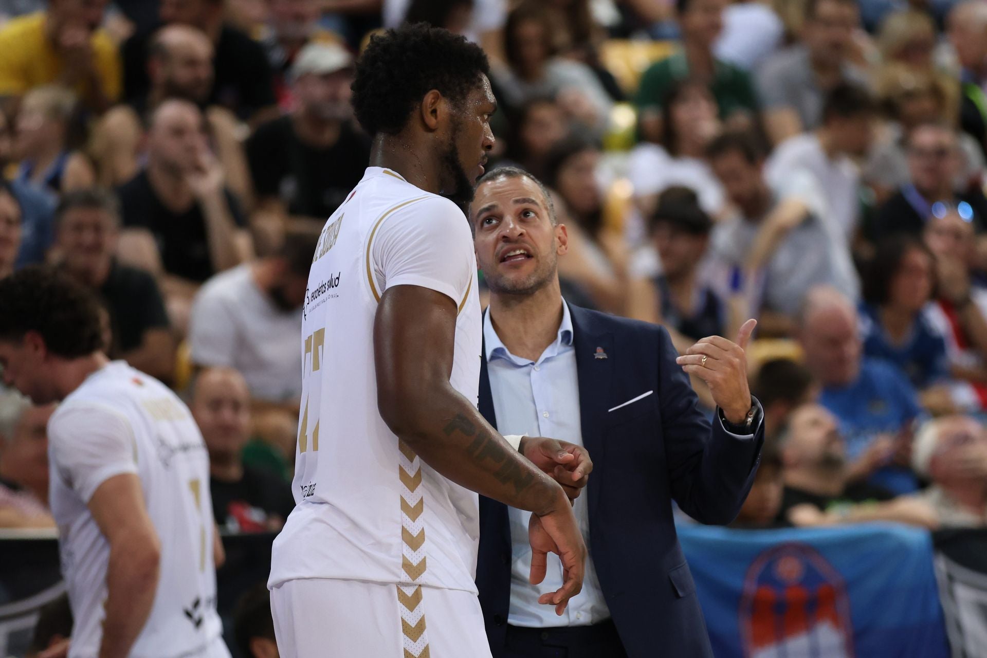 El encuentro del San Pablo Burgos frente al Bilbao Basket, en imágenes
