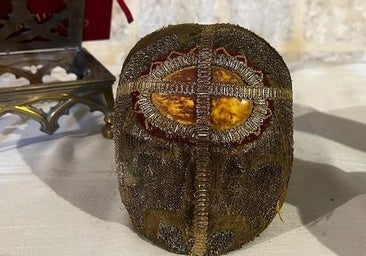 El pueblo de Burgos que venera un cráneo traído desde Prusia y lo saca en procesión