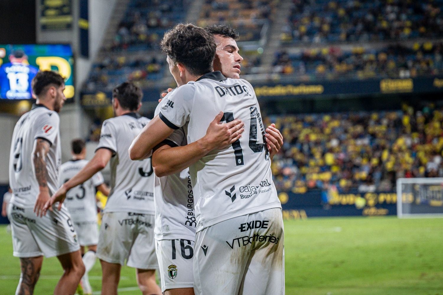 La victoria del Burgos CF en Cádiz, en imágenes