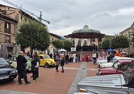 La exhibición de coches clásicos fue un gran atractivo