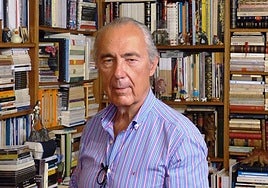 Luis Alberto de Cuenca.