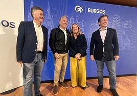 Francisco Vázquez, Elías Bendodo, Cristina Ayala y Borja Suárez.