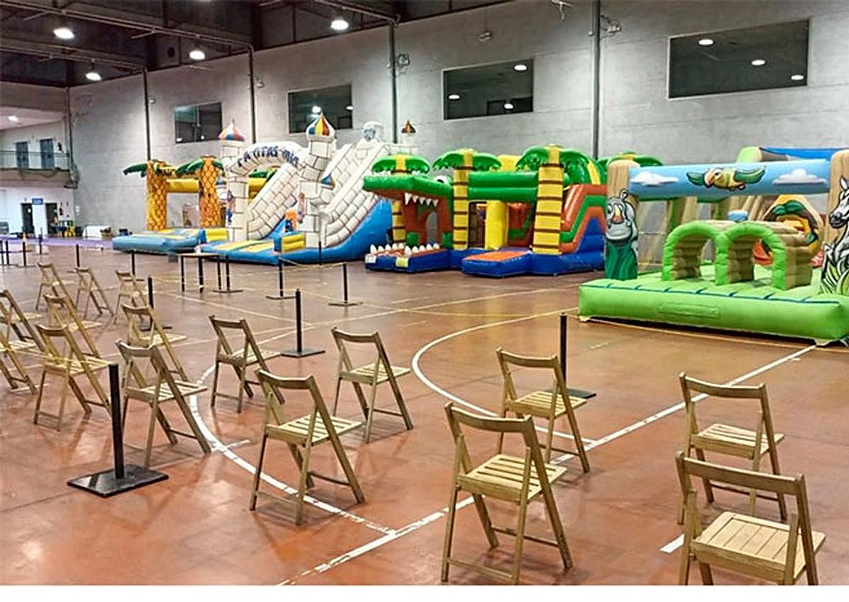 Imagen secundaria 1 - Zhandy Ocio Espectáculos: más de una década creando sonrisas y diversión sin límites