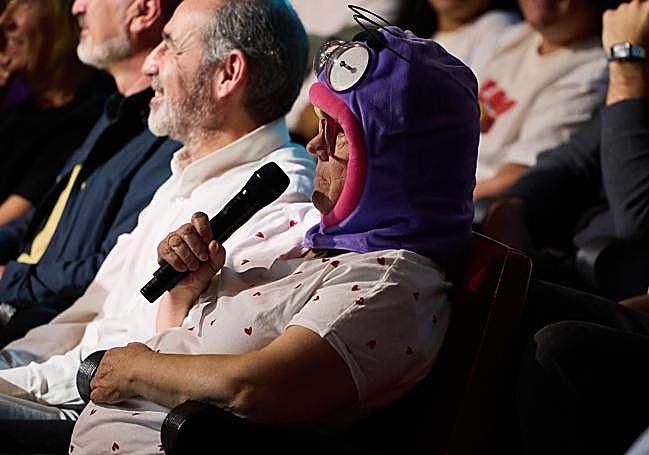 Piluca entre el público de La Revuelta