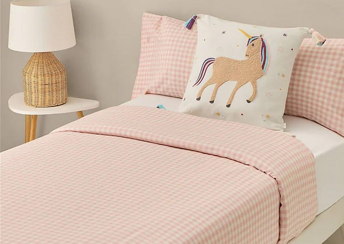 Imagen secundaria 1 - Textura: Tres décadas vistiendo los hogares burgaleses con armonía, calidez y estilo