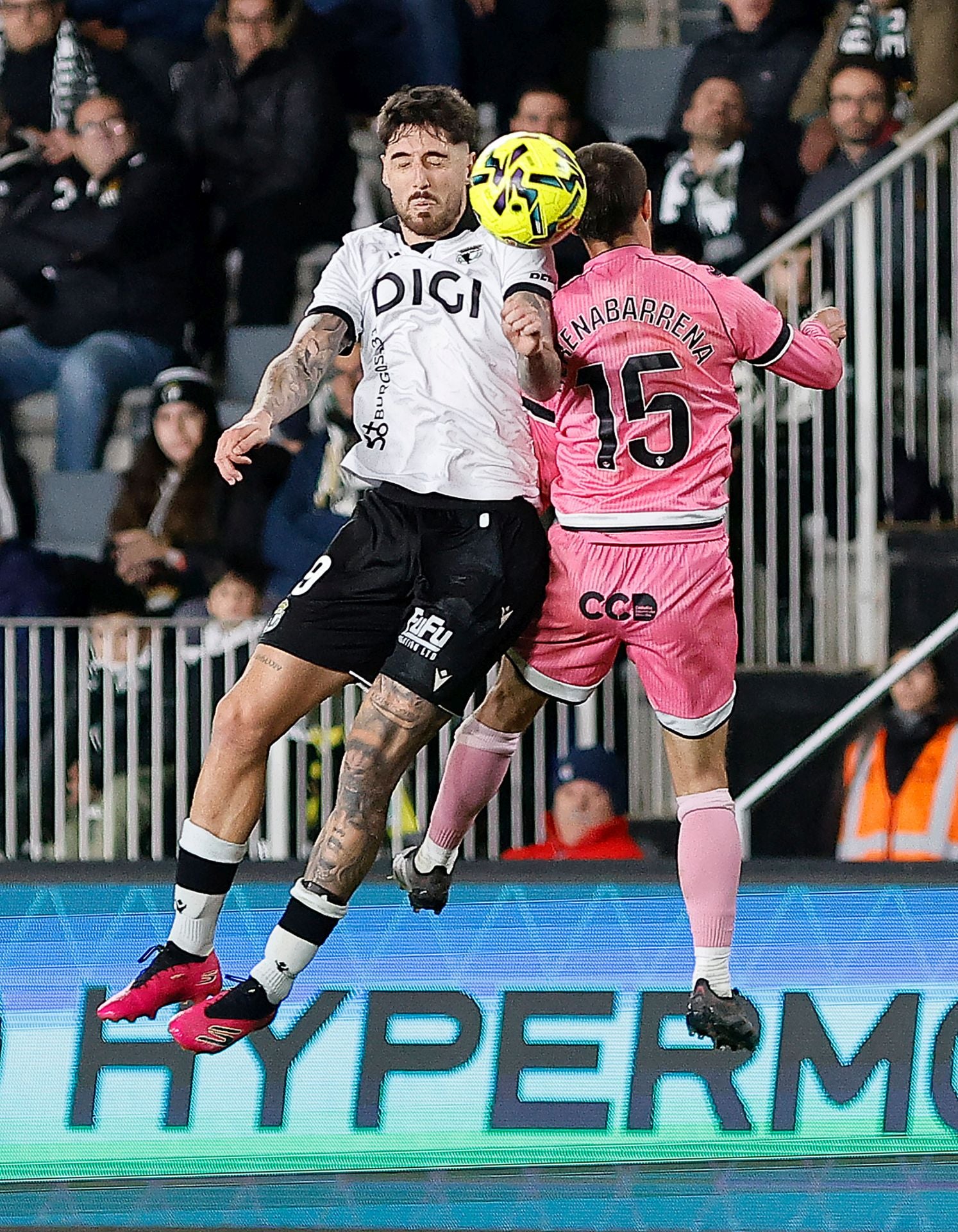 El partido entre el Burgos CF y el Castellón, en imágenes