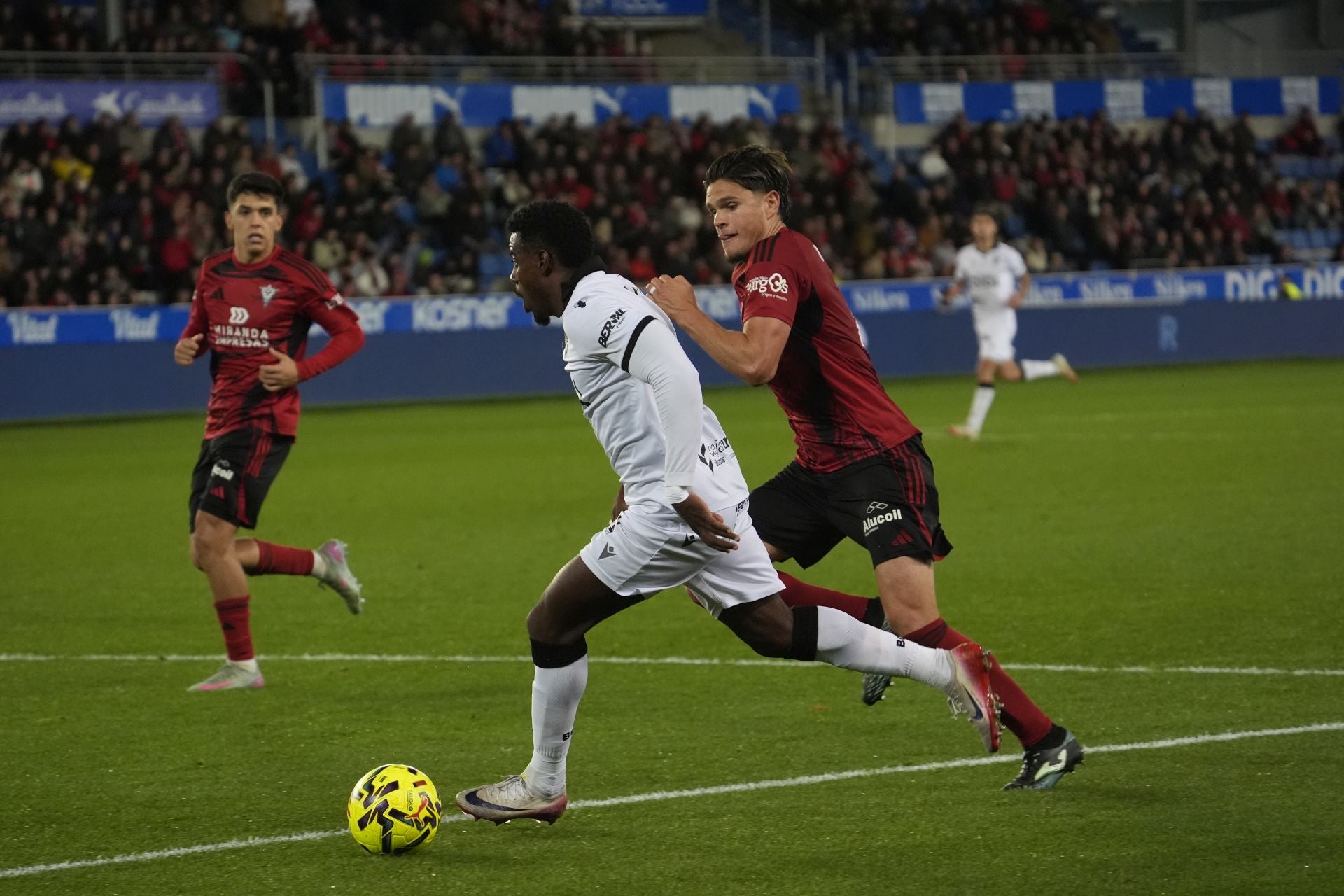 Todas las imágenes del derbi burgalés entre el Mirandés y el Burgos