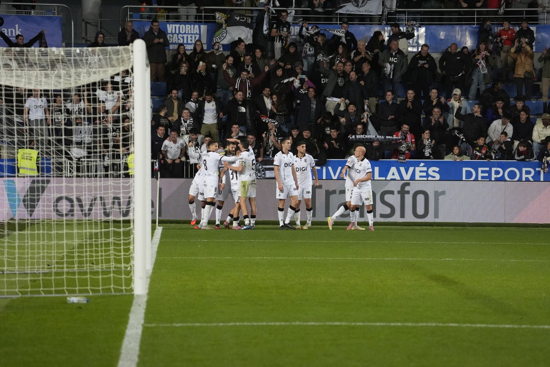 Todas las imágenes del derbi burgalés entre el Mirandés y el Burgos