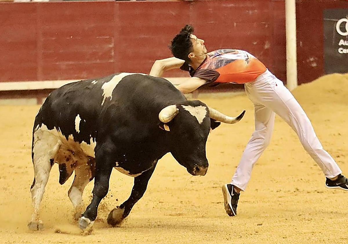 Imagen de archivo de un concurso de recortes en el Coliseum de Burgos.