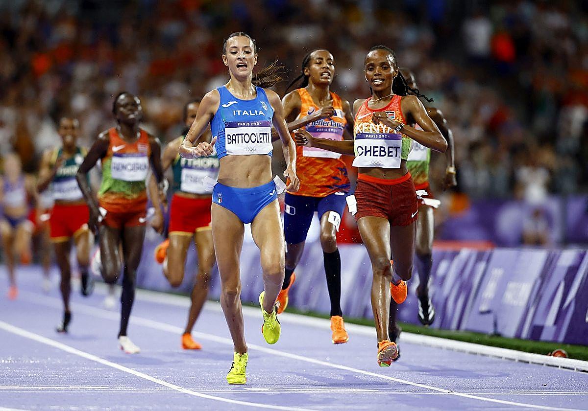 La italiana Nadia Battocletti, en una prueba de 10.000 metros.