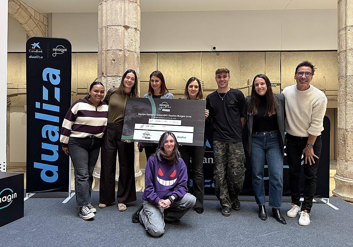 Equipo ganador del DreamBig de imagin.