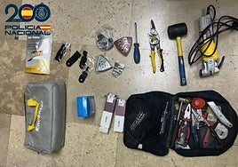 Botín recuperado por la Policía tras el robo.