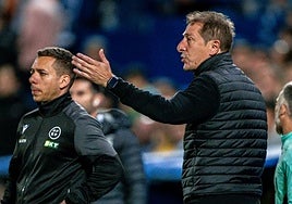 Luis Miguel Ramis no pudo sentarse en el banquillo del Alfonso Murube.