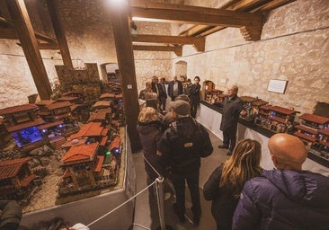 Así es el belén monumental de un pueblo de Burgos con más de 100 casas hechas a mano