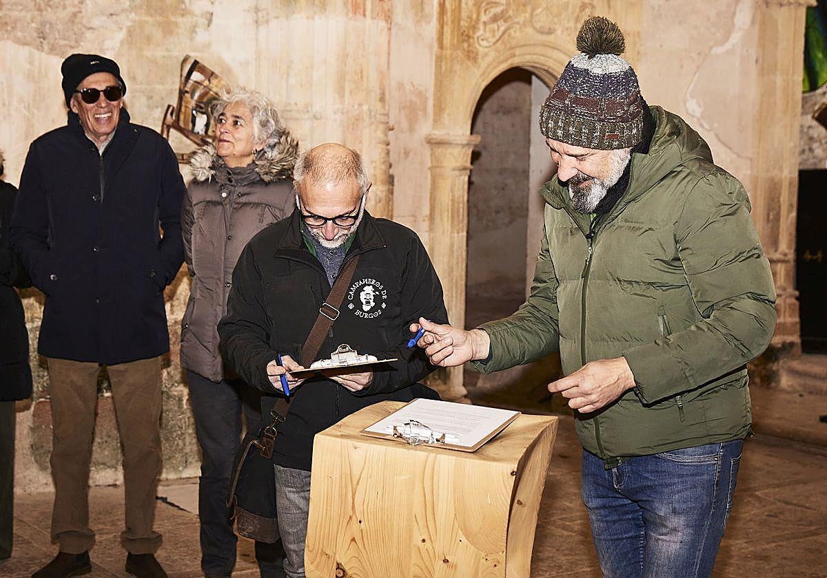 Firma del convenio que supondrá la puesta en marcha de la nueva programación de cursos.