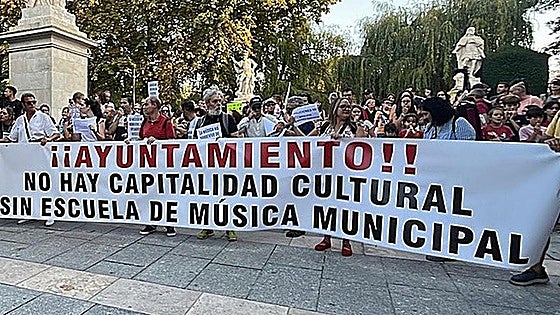 Los profesores de la Escuela de Música de Burgos exigen «condiciones laborales dignas» y reniegan de la subida de ratios