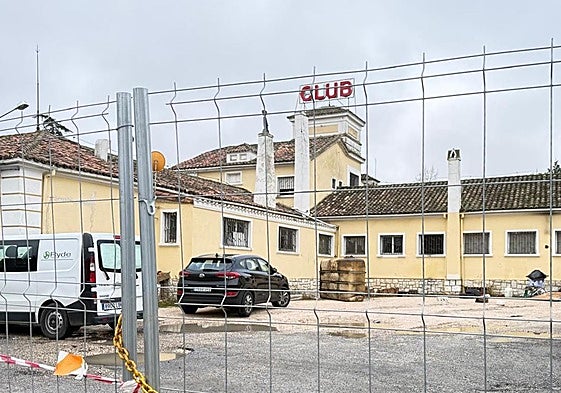 Antiguo club de Aranda de Duero en el que ahora se ubicará un Mercadona.