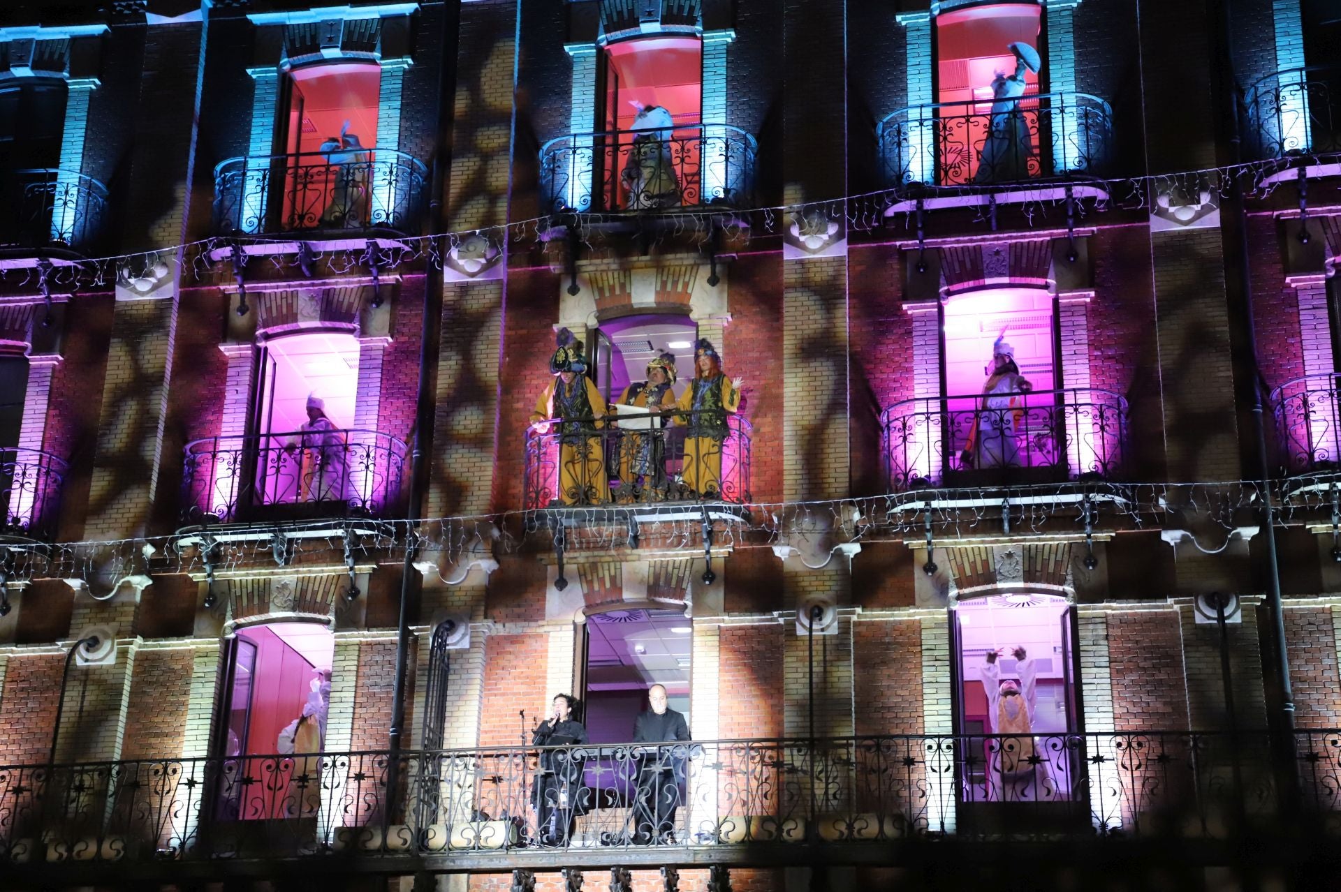 El encendido de las luces de Navidad de Burgos, en imágenes