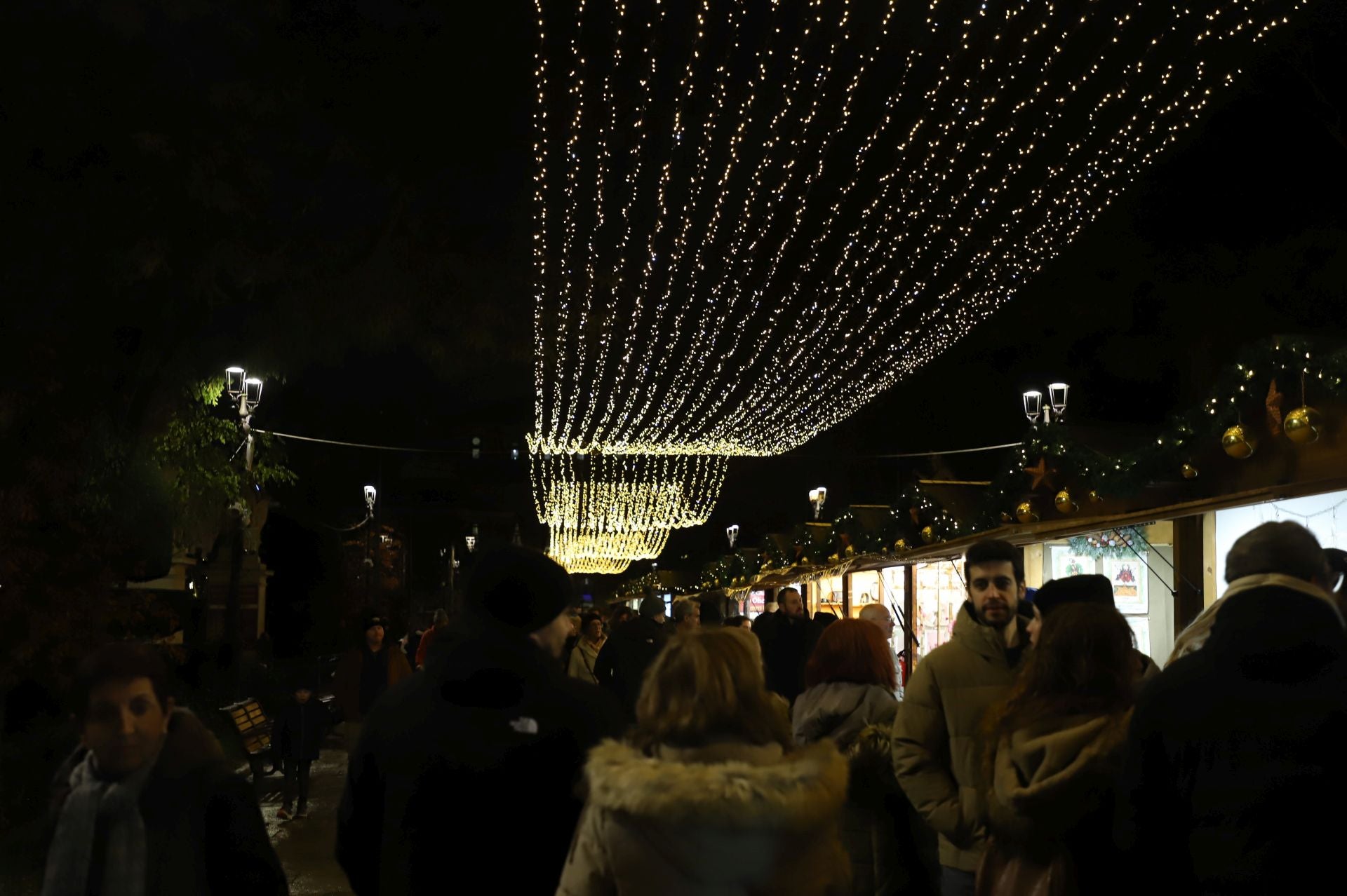 El encendido de las luces de Navidad de Burgos, en imágenes