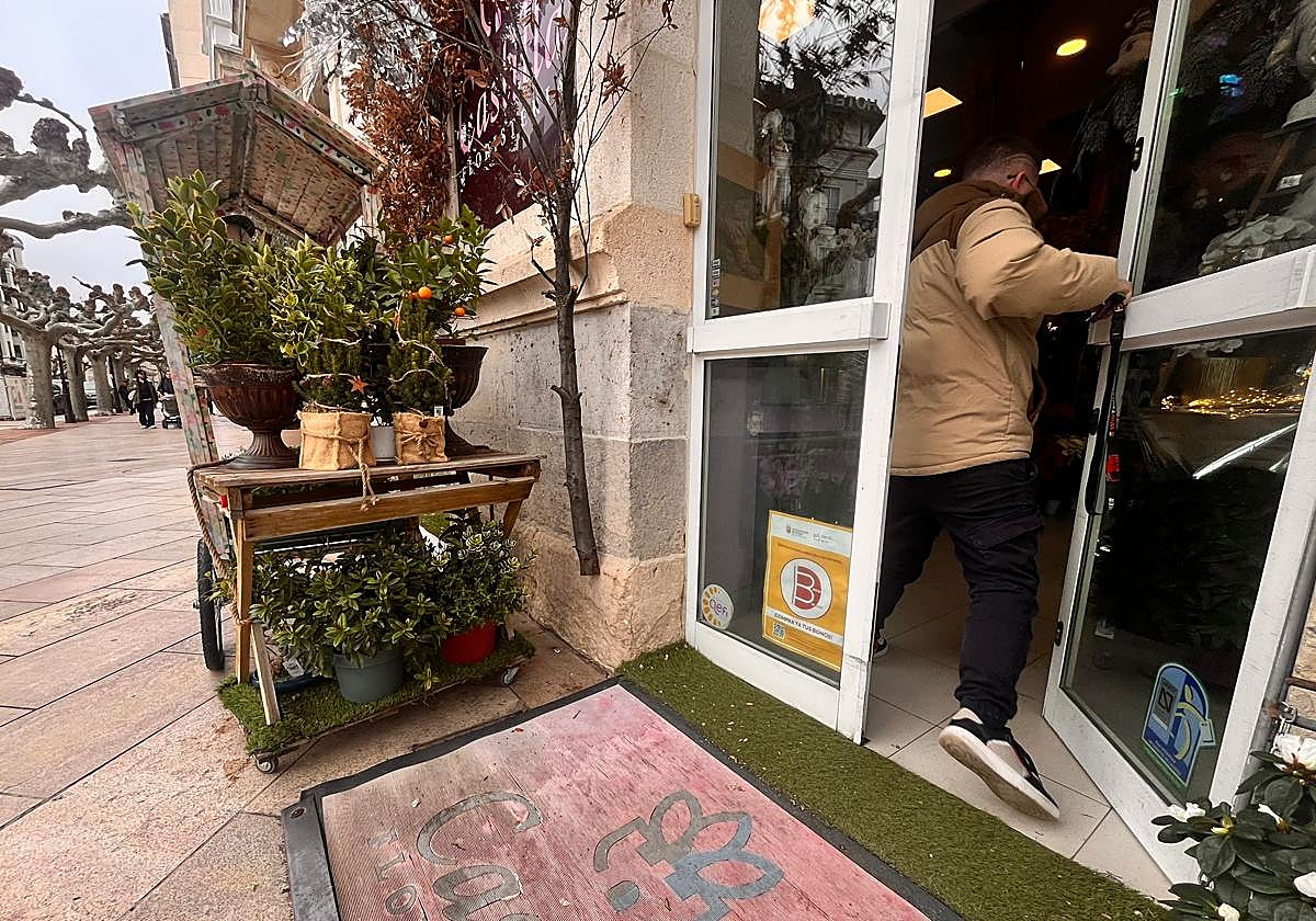 Los bonos de consumo de Burgos ya se pueden canjear.