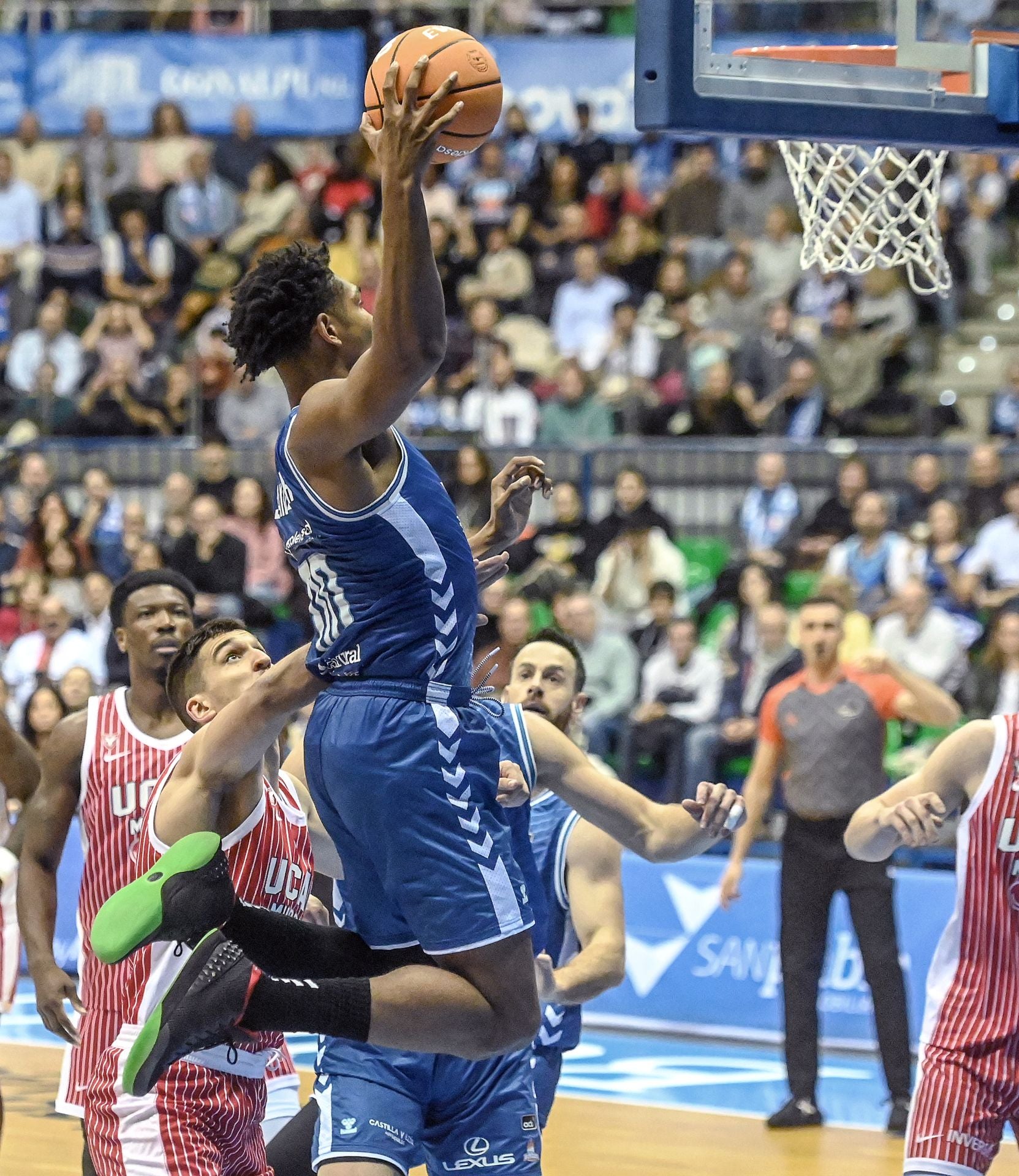 La derrota del San Pablo Burgos, en imágenes