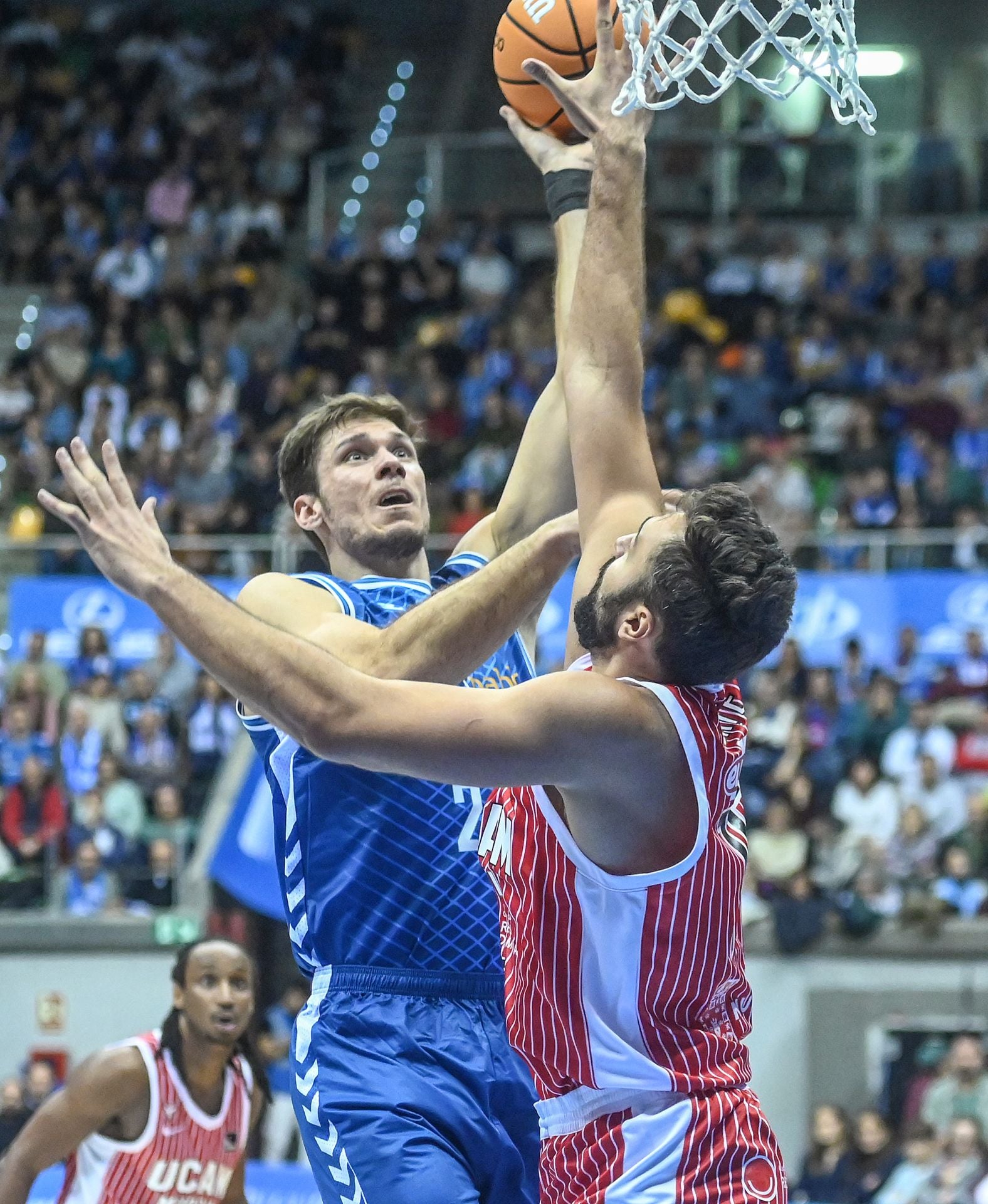 La derrota del San Pablo Burgos, en imágenes