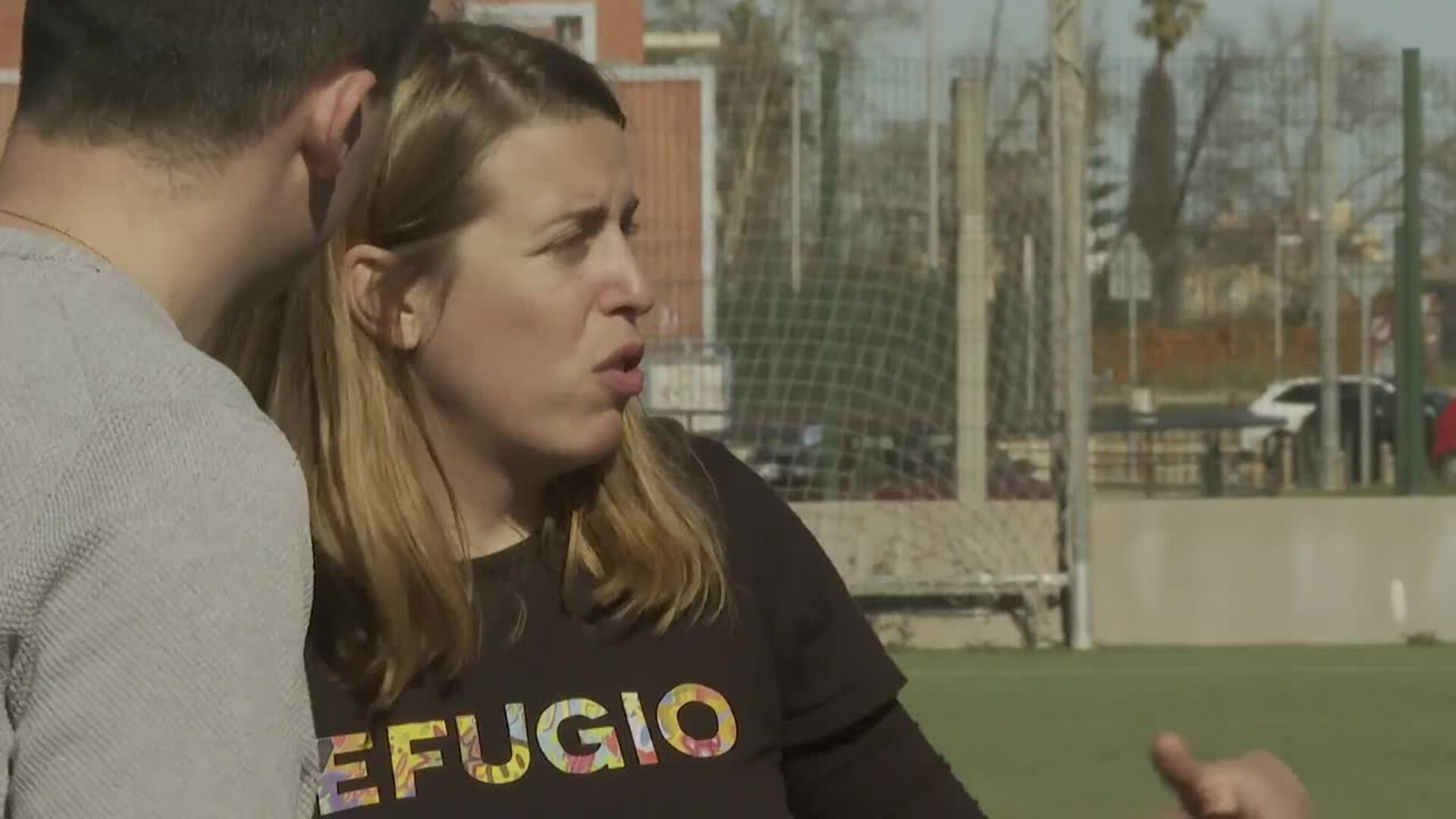 CEAR organiza un partido de fútbol en València para dar un espacio para evadirse a los jóvenes