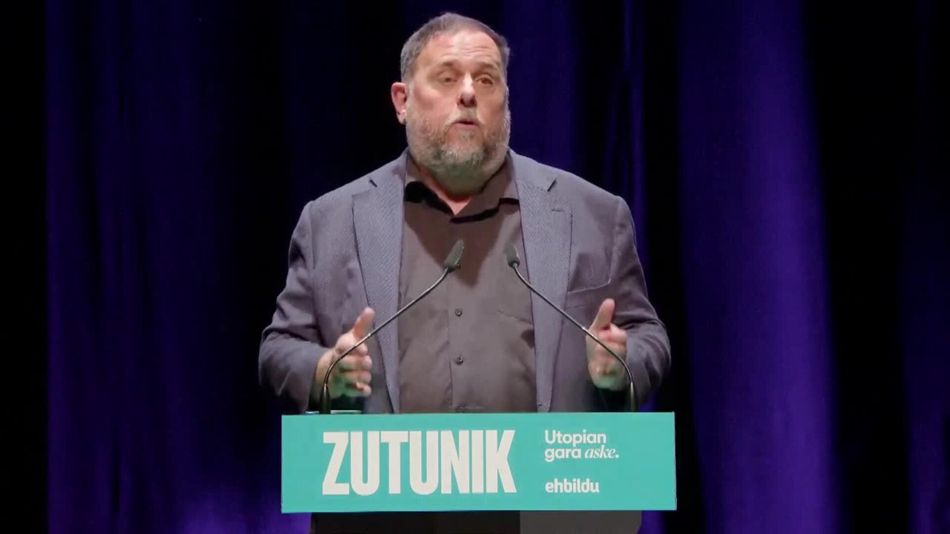 Junqueras comparte con EH Bildu acudir juntos a las urnas "con la máxima fuerza democrática"