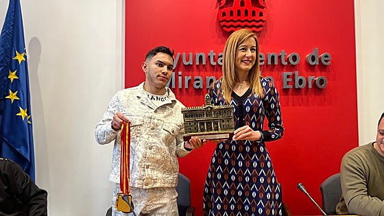 Miranda rinde homenaje a Ibrahim Benaicha, campeón de España de boxeo