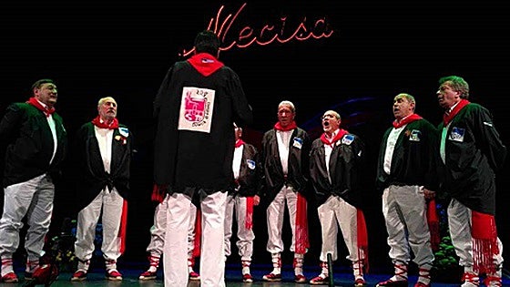 La última canción de Amigos por San Juan en el Festival del Blusa