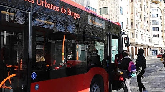 Cuatro líneas concentran la mitad de los 16,1 millones de viajes de autobús urbano de Burgos