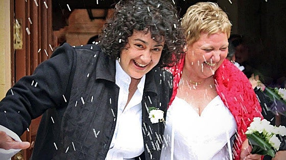 Lara, primera boda homosexual en Lerma: «No poder casarte era triste, pero crecías con ello. La ley fue una bomba emocional»
