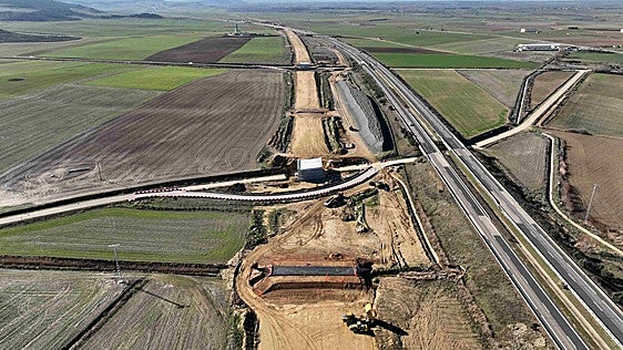 Transportes prevé dar este año el impulso definitivo al Ave entre Burgos y Vitoria, con proyectos por valor de casi 1.000 millones