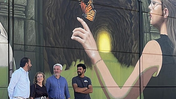 Un gran mural conmemora el 30 aniversario de Adefab, que trata los trastornos alimenticios en Burgos