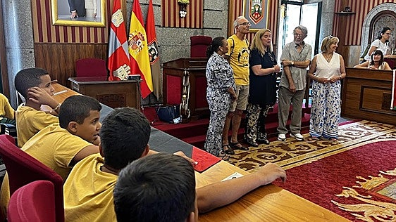 Burgos reafirma su solidaridad con los niños saharauis el 50º aniversario de la Marcha Verde