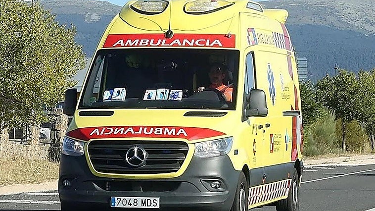 Al menos dos heridos tras una colisión entre dos turismos y el vuelco de uno de ellos en la AP-1, en Burgos