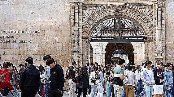 'Éxito o fracaso de los cambios de régimen impuestos desde el exterior', a debate en la UBU