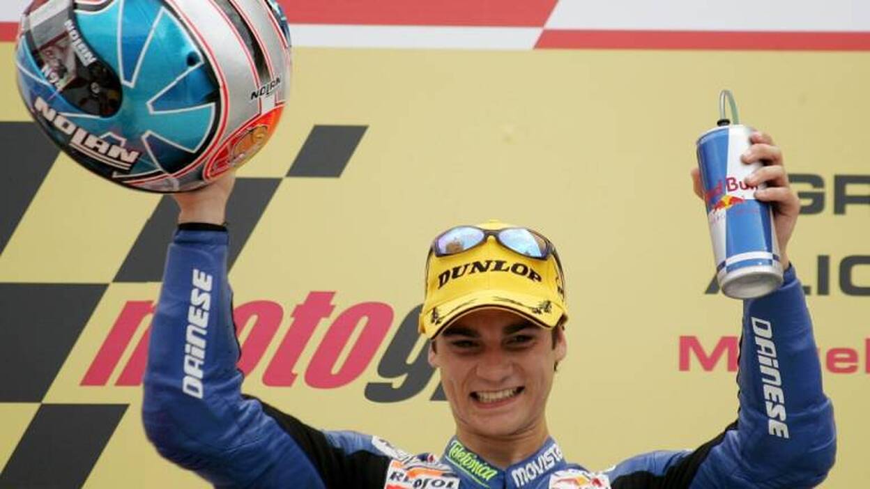 Pedrosa logró el tercer triunfo y Lorenzo puso el espectáculo en el Gran Premio de Italia en 250 c.c.