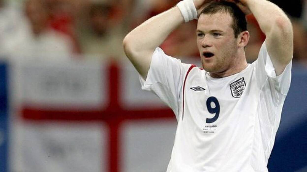 Wayne Rooney quiere "partir en dos" a Cristiano Ronaldo