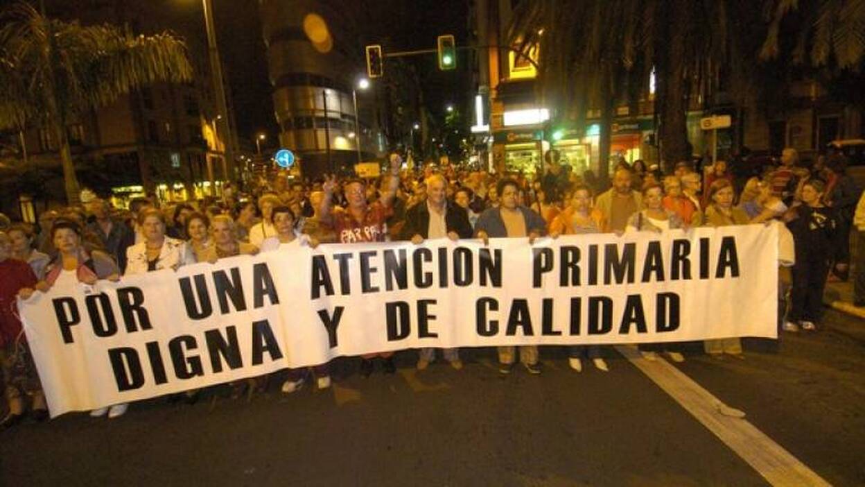 En pie frente a Sanidad