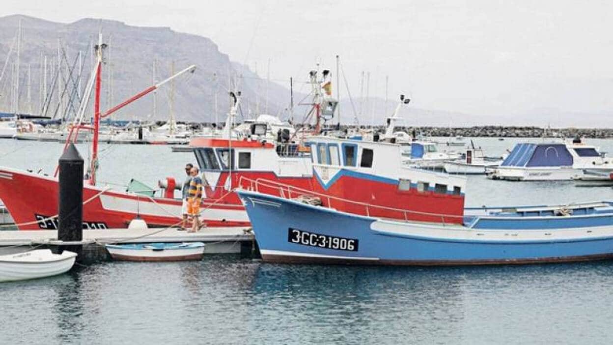 Pescadores de La Graciosa ven un acoso en la vigilancia