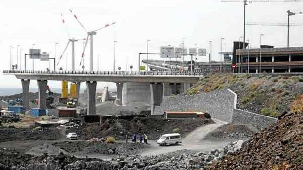 El nuevo aeropuerto tendrá cuatro pasarelas telescópicas